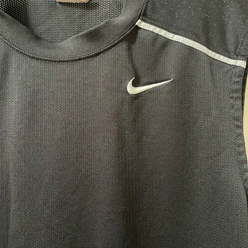 Nike FITDRY Sleeveless Athletic Men’s Top Size large